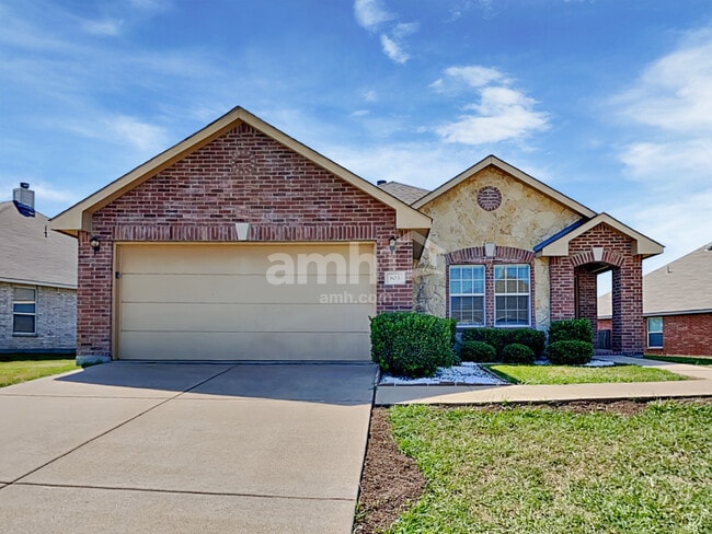 Building Photo - 803 Windflower Dr