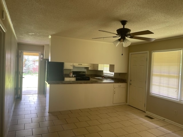 Building Photo - 2801 Goff St