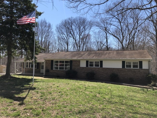 Building Photo - 29781 Oak Rd