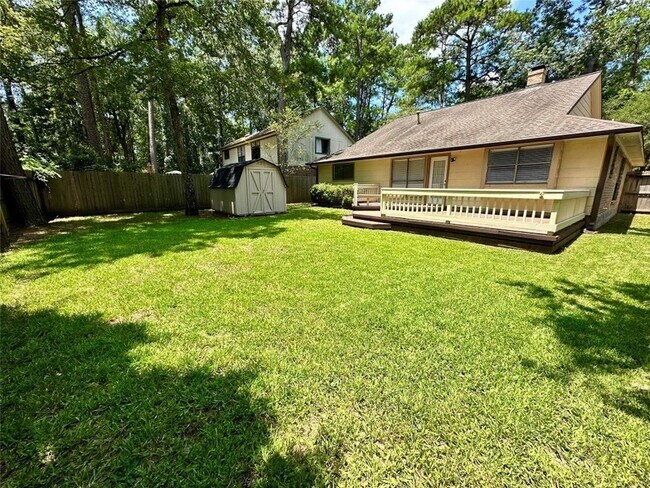 Building Photo - 15 Tremont Woods Ct