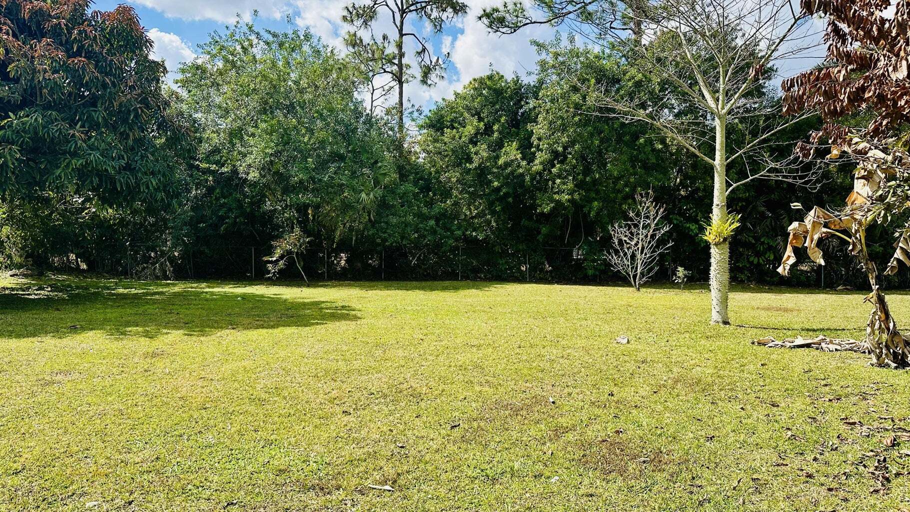 Building Photo - 11952 60th St N