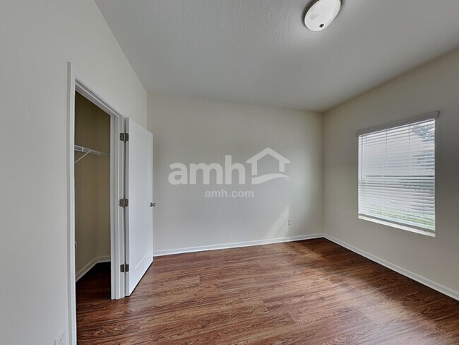 Building Photo - 8714 Layalie Way