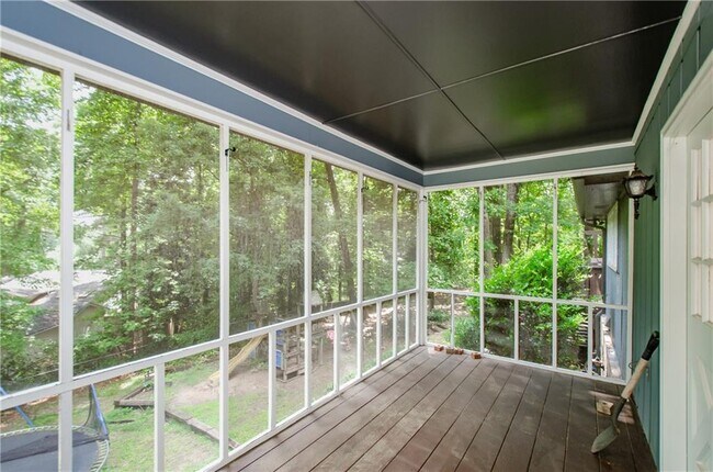 Building Photo - 3579 Midvale Forest Ct
