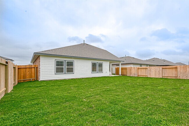 Building Photo - 250 John House Ln