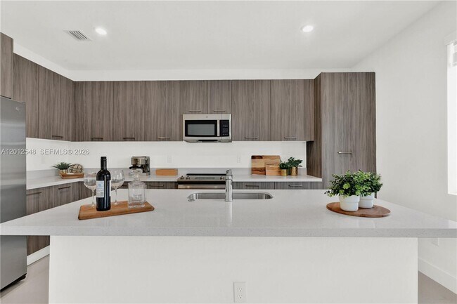 Building Photo - 13642 SW 157th Pl