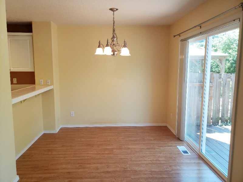Building Photo - 6483 NW Wenmarie Dr