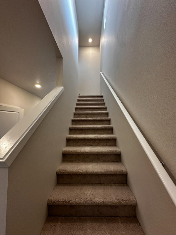 Building Photo - 3294 Southeast 35th Street