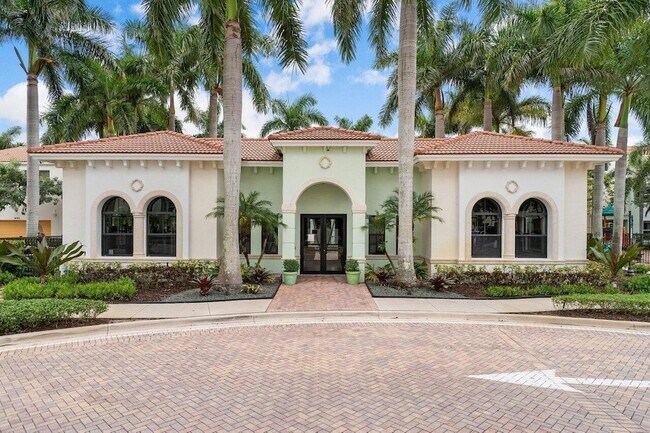 Building Photo - 4886 NW 16th Ave