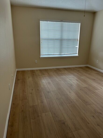 Building Photo - 1710 Little Gem Loop