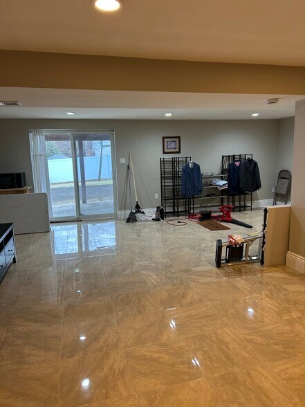 Building Photo - 1639 Winding Waye Ln