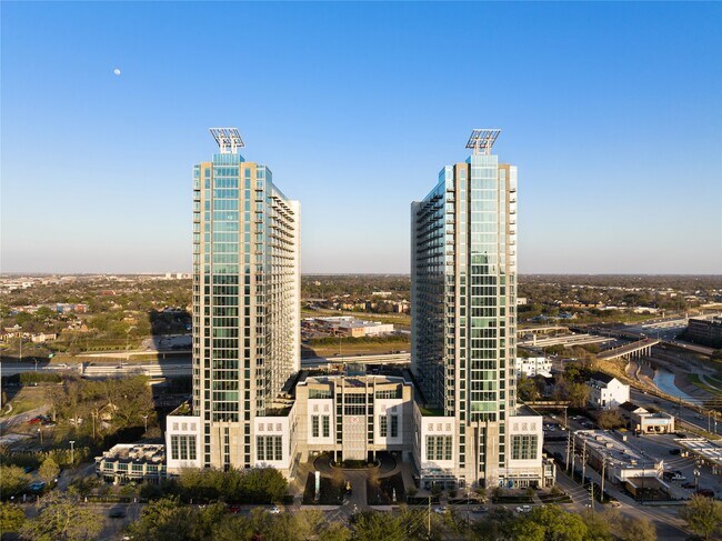 Building Photo - 5925 Almeda Rd