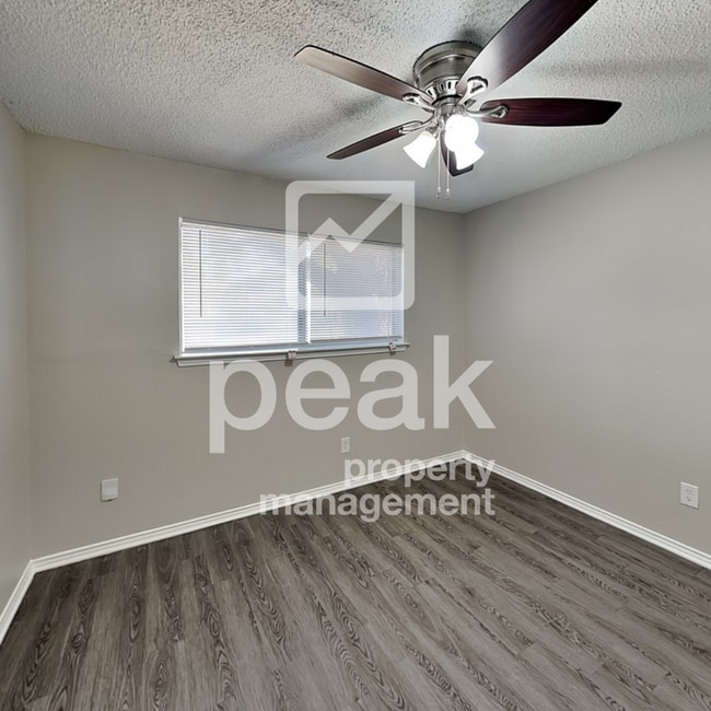 Building Photo - $1699! 3Bed/1 1/2 Bath Home for rent in Ar...