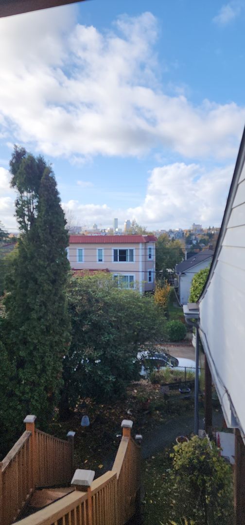 Building Photo - 32nd1414