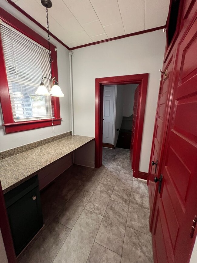 Building Photo - 815 Madison Ave