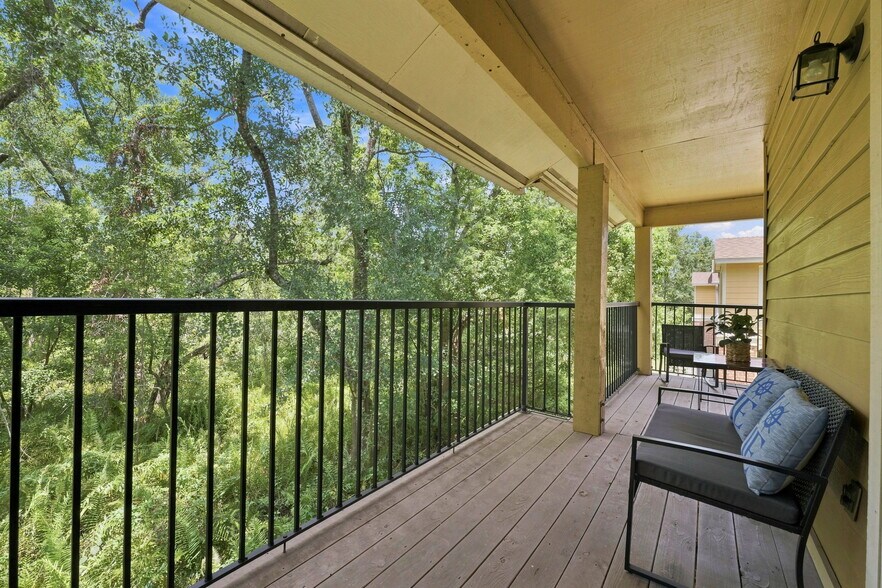 Building Photo - 8630 Mallard Reserve Dr