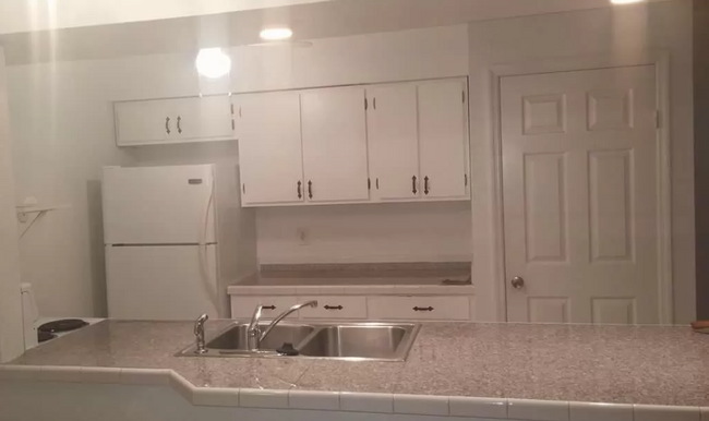 Building Photo - 3513 Golden Meadows Ct