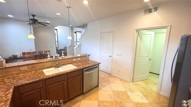 Building Photo - 52202 Rosewood Ln