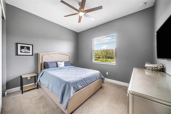 Building Photo - 15406 Goldfinch Cir