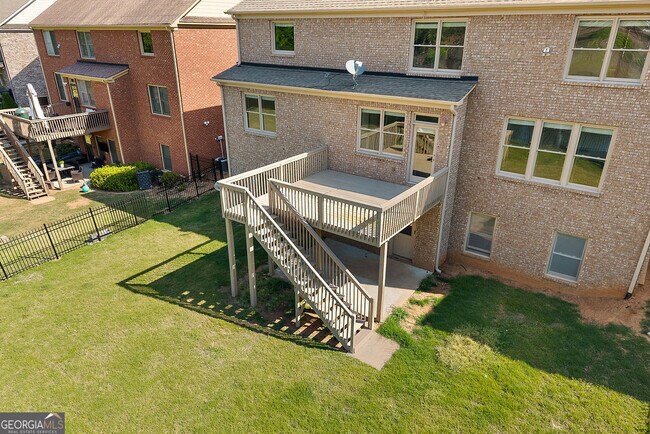 Building Photo - 3574 Willow Glen Trail