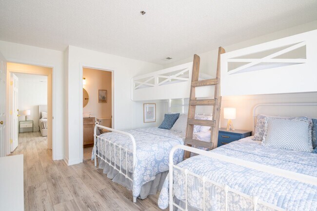 Building Photo - PLAN AND SECURE YOUR WINTER GETAWAY NOW, WHILE YOU HAVE THE BEST SELECTION