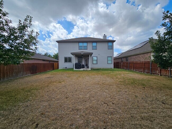 Building Photo - 226 Vallecito Dr