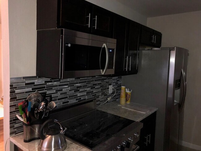 Building Photo - 1317 Mirage Canyon Dr