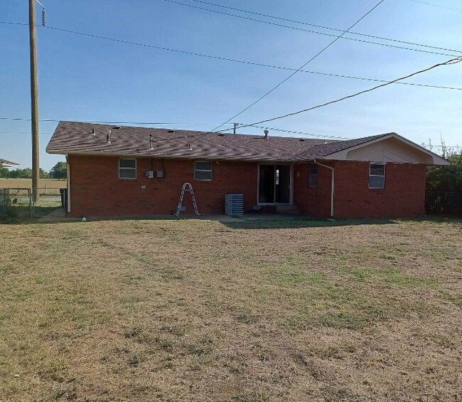 Building Photo - 1850 W Rupe Ave