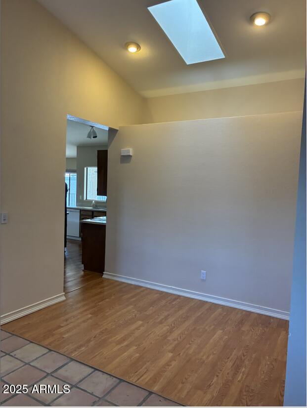 Building Photo - 15010 S 40th Pl