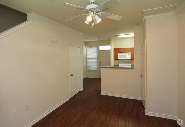Interior Photo - Renaissance Courts Apartments