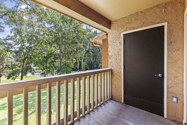 Building Photo - 1810 NW 23rd Blvd