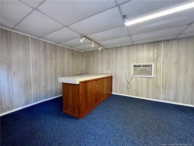 Building Photo - 705 McPherson Ave