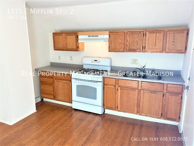 Building Photo - 1315 E Mifflin St