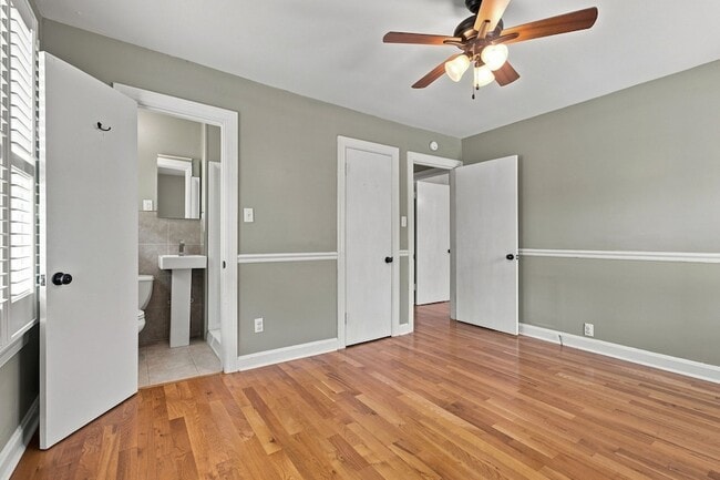 Building Photo - 122 Hammond Ave