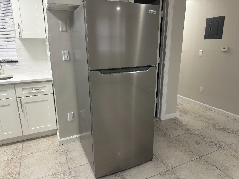 Building Photo - 67 Brinkerhoff St