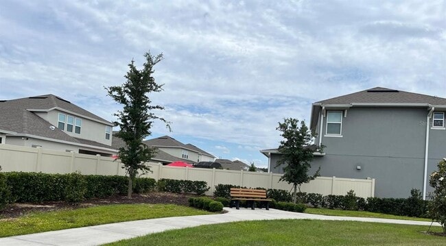 Building Photo - 5039 Lake Hamlin Trail