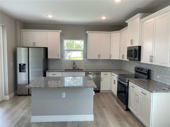 Building Photo - 25377 Doredo Dr