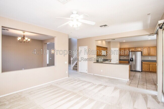 Building Photo - 951 E Bellerive Pl
