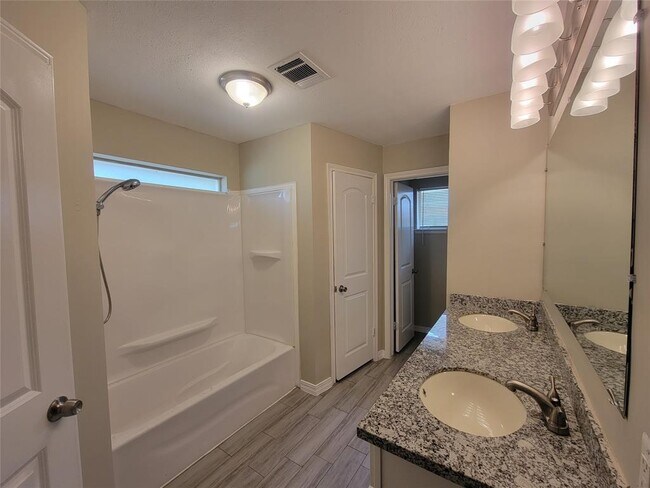 Building Photo - 22431 Coriander Dr