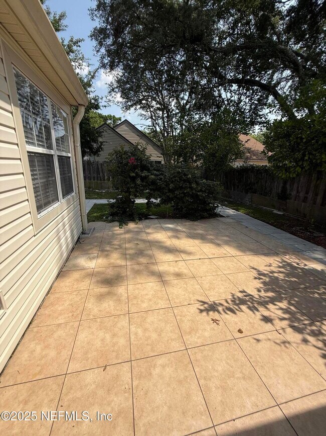Building Photo - 7751 Lynchburg Ct E