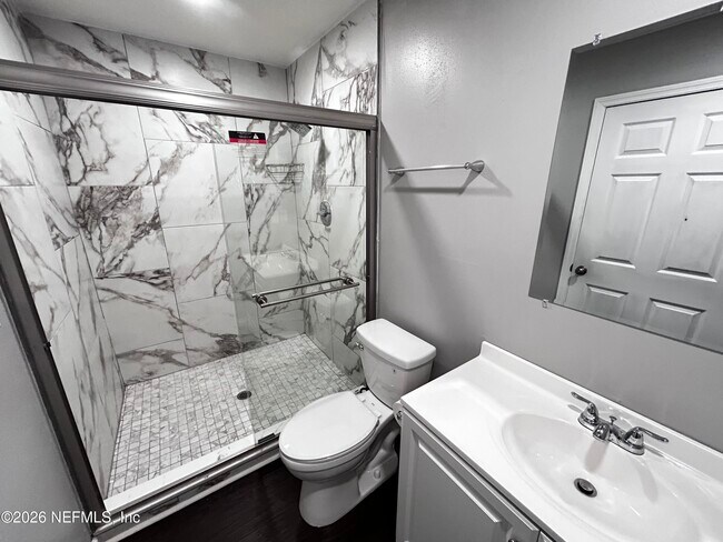 Building Photo - 11646 Pacific Dogwood Ct
