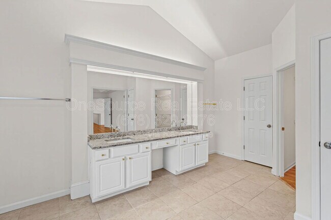 Building Photo - 7230 Cloverhurst Ct