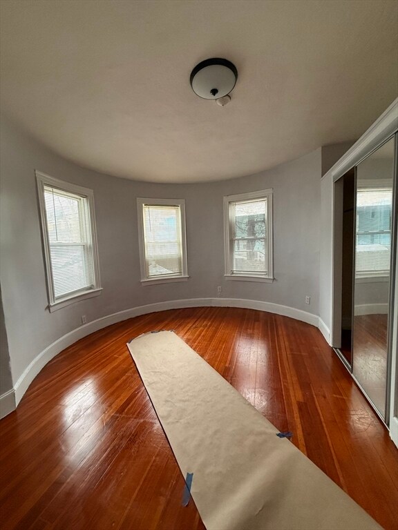 Building Photo - 15 Dunlap St