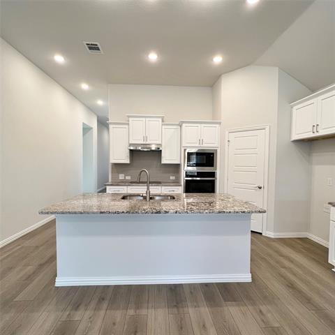 Building Photo - 1310 Sundance Ln