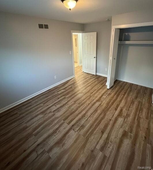 Building Photo - 21816 E 10 Mile Rd