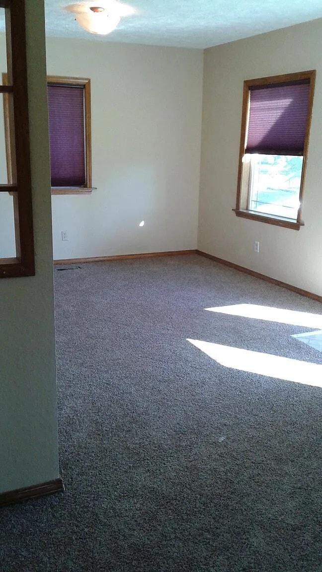 Building Photo - 3217 N Smith