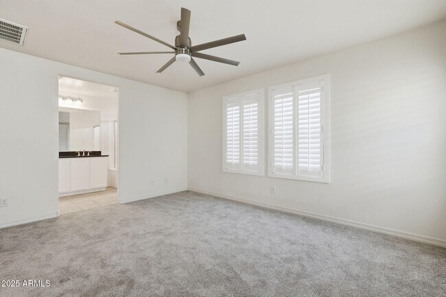 Building Photo - 1647 S 83rd Pl