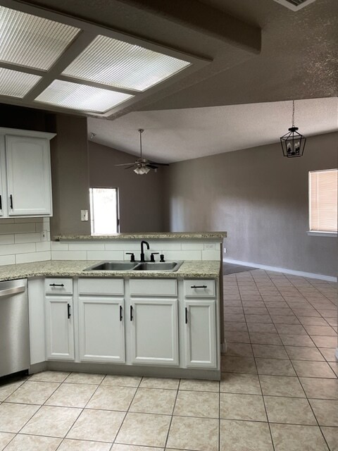 Building Photo - 13742 Paseo Verde Dr