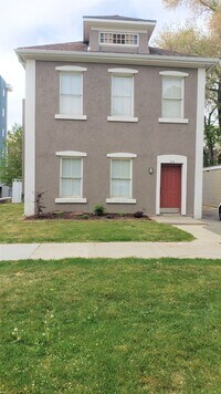 Building Photo - 6th Street, LLC