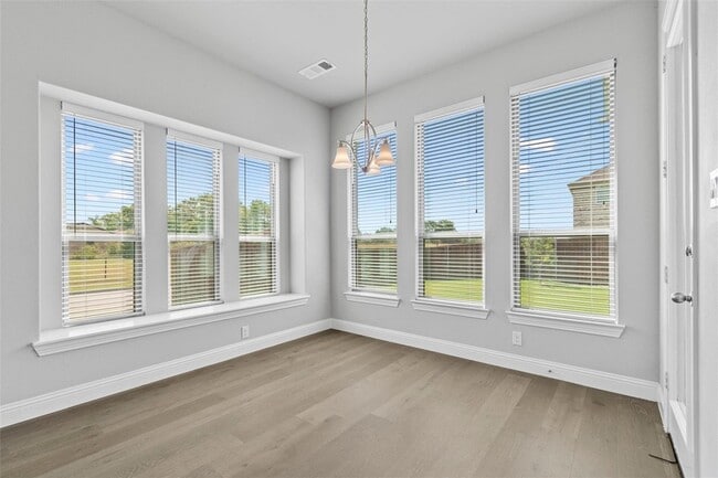 Building Photo - 138 Spanish Bluebell Dr