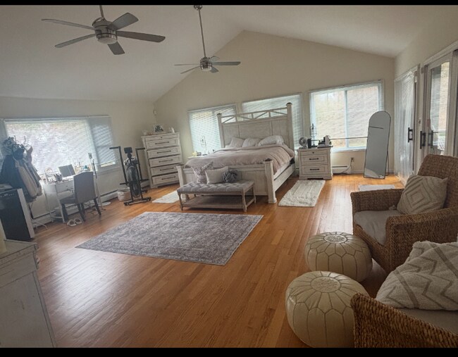 Building Photo - 18 Lagana Ln